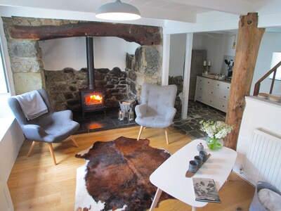 Boutique Cornish Cottage en la península de Lizard, cerca del río Helford