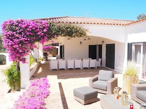 Dining area on the upper terrace