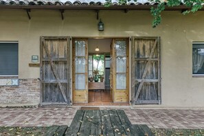 Exterior detail