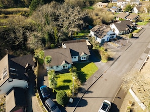 There's a driveway for parking 3-4 cars