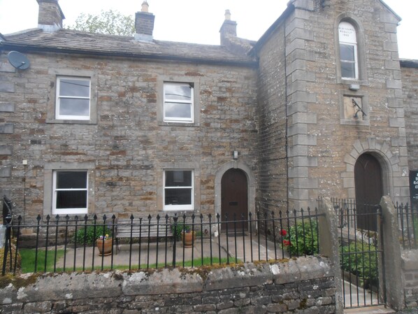 The Manse holiday cottage in the hamlet of Keld in Upper Swaledale.