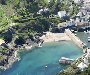 Aerial photo.  Willy Wilcox is the house on the end right opposite the quay.