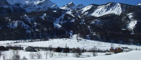 Vue du balcon 1 côté pistes de ski (hiver)