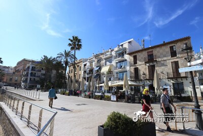 BEACH FRONT TOWN CENTRE - Apartment Alegria (Happy) 