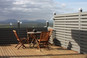 Terrace with view to Geysir