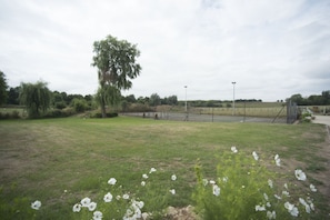 Tennis court