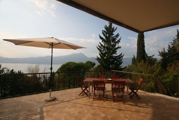 Terrazza panoramica al piano terra