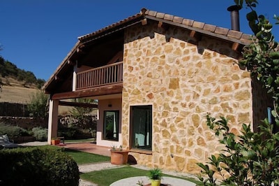 Rural house (full rental) El Herren del Abuelo for 17 people