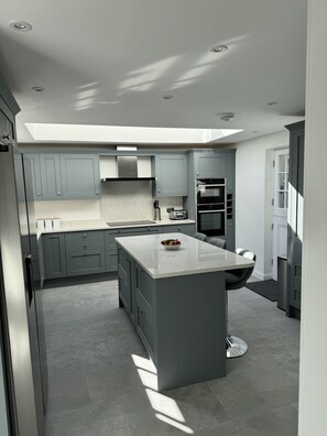 Modern kitchen
