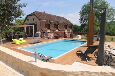 Cabaña Quercynois con piscina climatizada