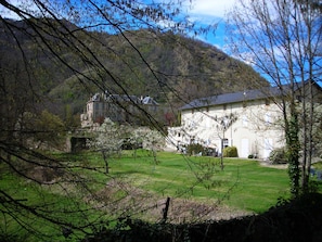 Apartment (renovated Chateau buildings) with Chateau in Background