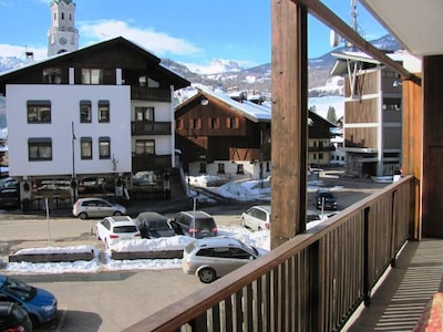 Cortina Center, Largo delle Poste. Schöne Wohnung mit Parkplatz.