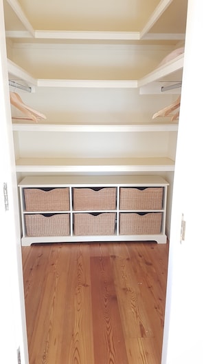 Walk in Wardrobe