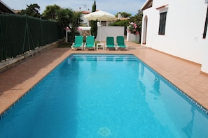 www.villasjuliamenorca.com