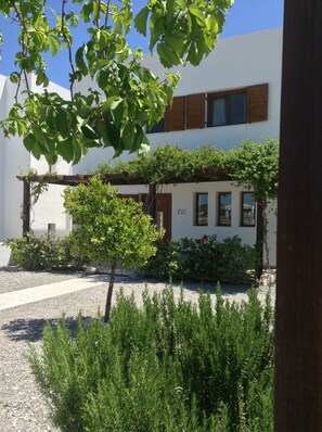 Entrance to Villa Estia