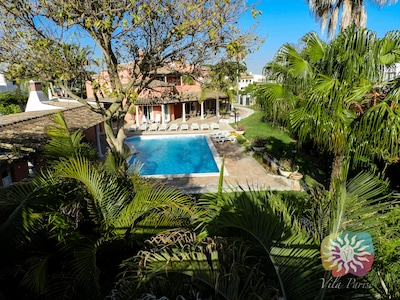 VILLA ON THE NATURAL PARK AND CLOSE TO BEACH, BEAUTIFUL GARDEN AND SWIMMING POOL