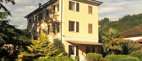 Villa  lato sud