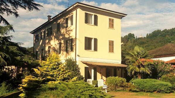 Villa  lato sud