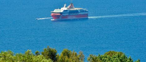 vue arrivée bateau