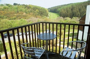 The Nicklaus 12th from your own balcony