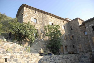 Vue façade côté cour