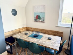 Corner dining area