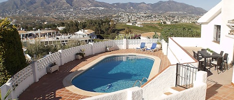 Gated pool on your doorstep, enjoy the views.