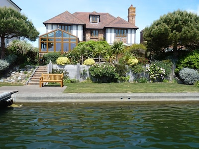 Wellington Quay - stunning six-bed house with water views and private jetty