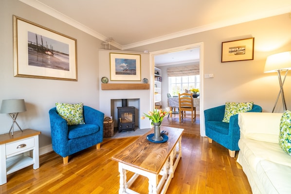 Mahonia Cottage, Burnham Market: Sitting room