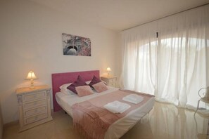 Master bedroom with en-suite