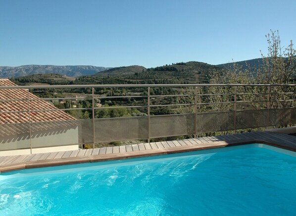 The pool and the superb view