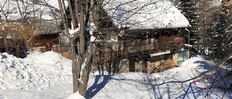 Chalet de montagne, proche des pistes