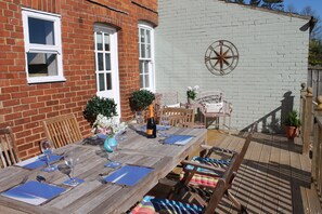 Large back decking.