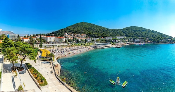 Strand