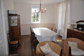 Dining room