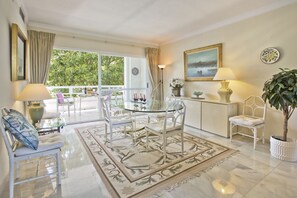 This is a VERY large 2 bedroom apartment. There are 5 potential eating areas!