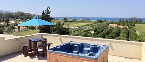 Hot tub with sea views
