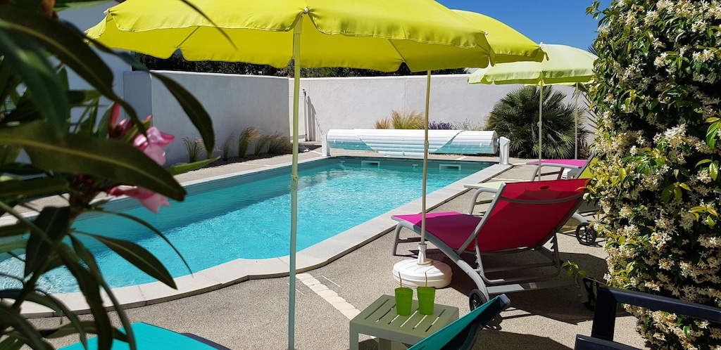 Plage de la Salée Vacation Rentals: house rentals & more | Vrbo