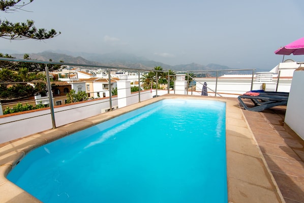 Private pool and terrace