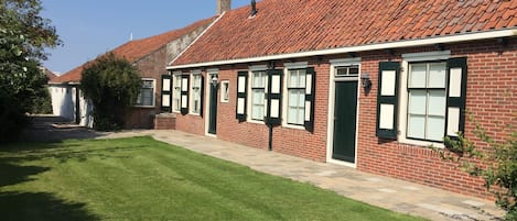 Voorzijde boerderij