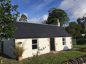 Crosskeys Cottage
