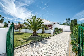 Algarve villa holidays