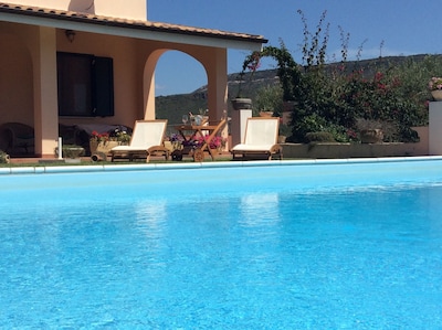 Alghero holiday home: Villa Relax with private pool and panoramic views