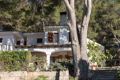 3-Zimmer-Villa in Cala San Vicente mit Pool in Wohnanlage