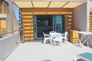 Terrace / Balcony