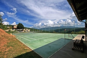 Sport court