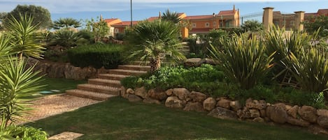 Steps to main door from car park