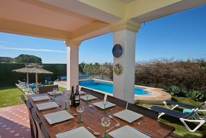 Beautiful terrace pool side dinning,
Totally private.