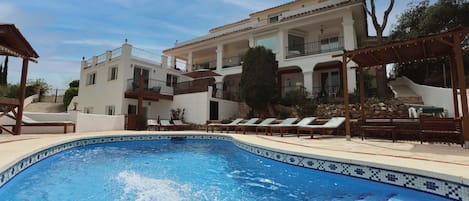 La Jacaranda from the pool area
