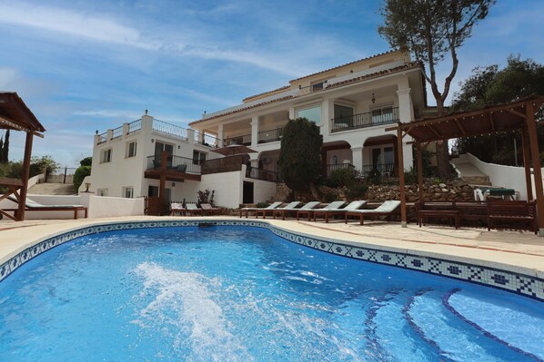 La Jacaranda from the pool area
